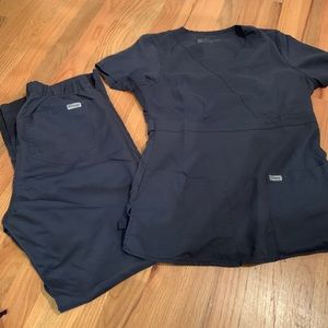 Grey's Anatomy Other - Greys Anatomy scrub set size SMALL Grey's Anatomy Other - Greys Anatomy scrub set size SMALL